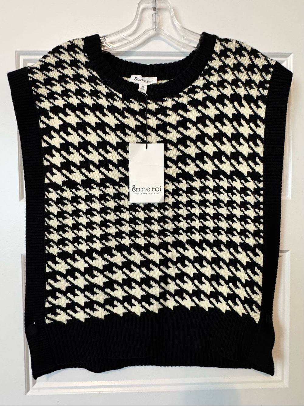 &Merci NWT Black Ivory Houndstooth Sweater Vest Size M